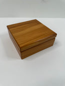 Med square Rimu box